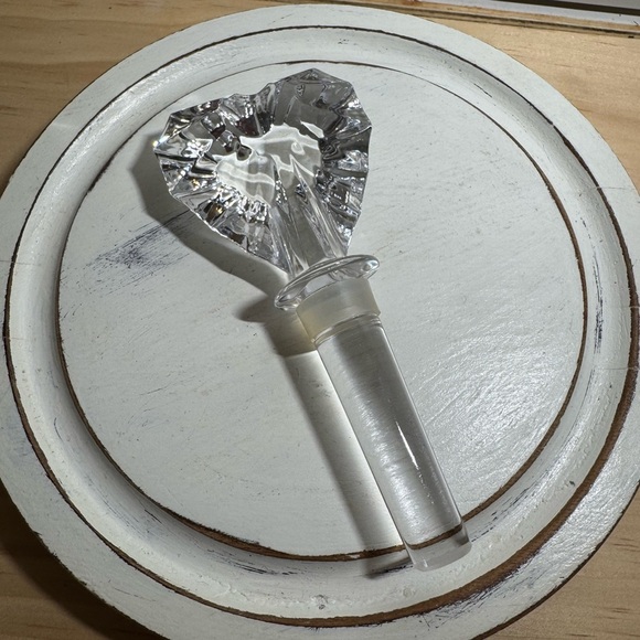 Venus Heart Mikasa Austrian Lead Crystal Wine Bottle Stopper T8192/900 - Picture 1 of 4